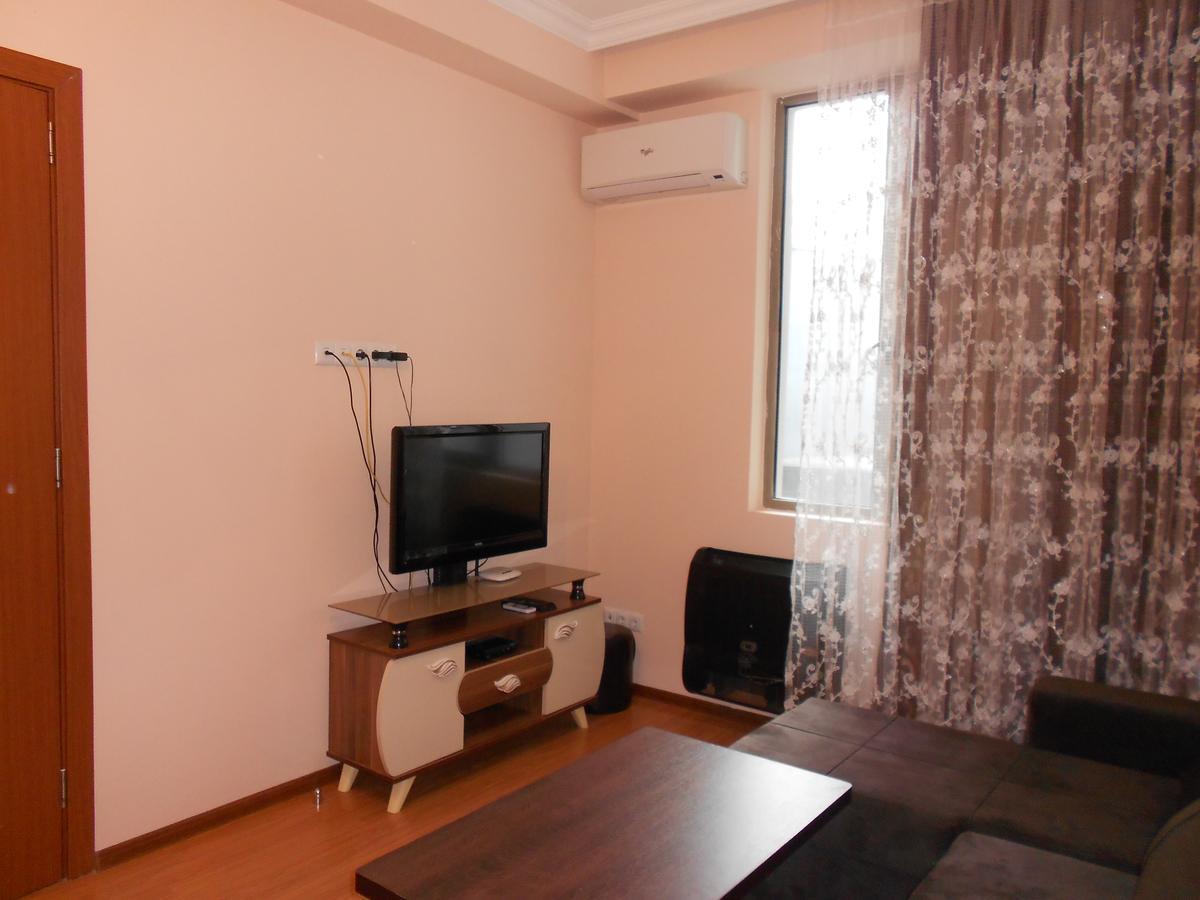 Ucha'S Apartment Batumi Eksteriør bilde
