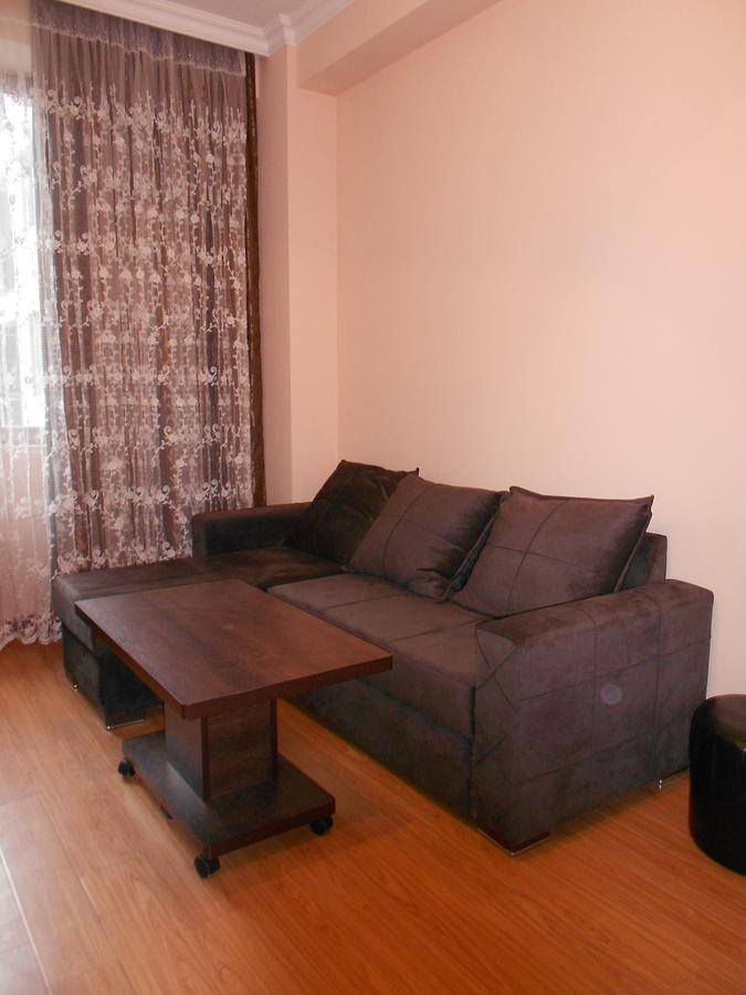Ucha'S Apartment Batumi Eksteriør bilde