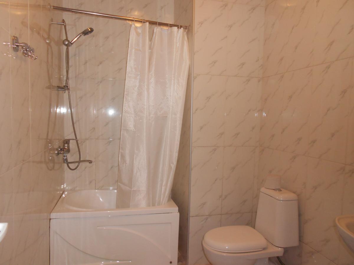 Ucha'S Apartment Batumi Eksteriør bilde