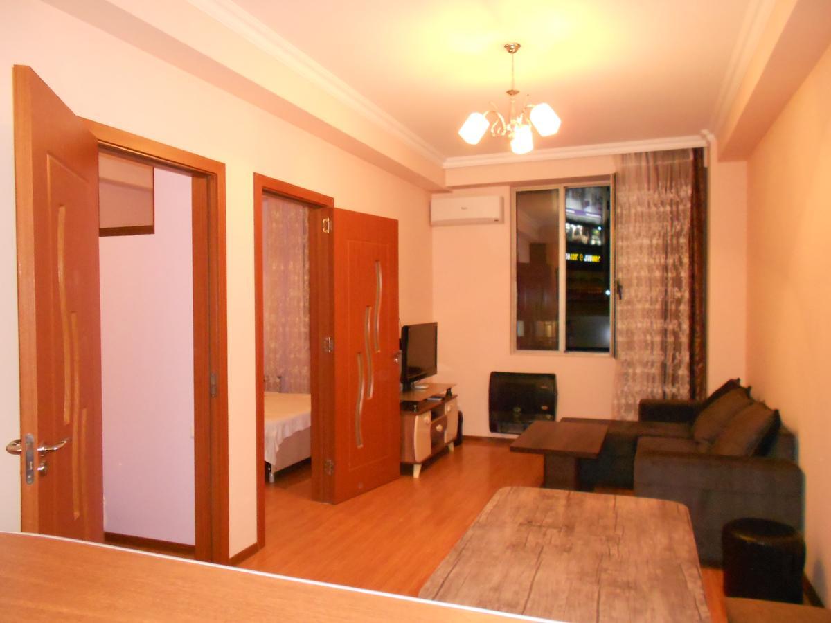 Ucha'S Apartment Batumi Eksteriør bilde