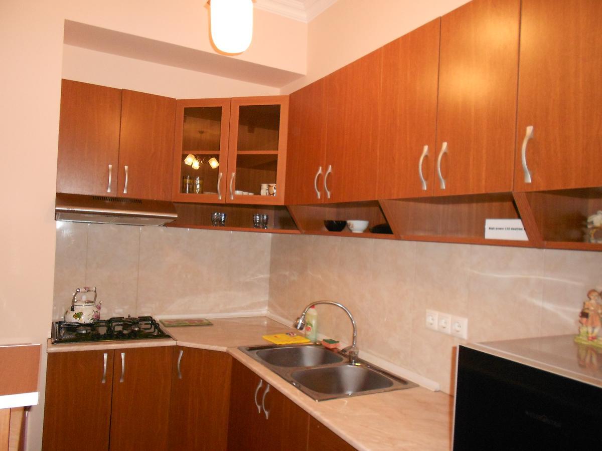 Ucha'S Apartment Batumi Eksteriør bilde