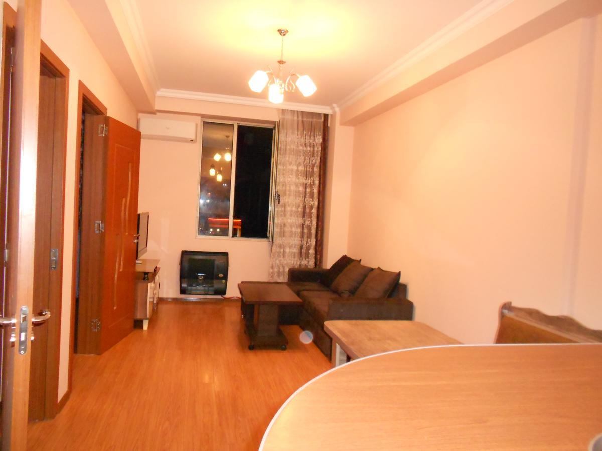 Ucha'S Apartment Batumi Eksteriør bilde